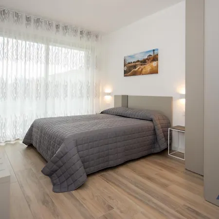 Lägenhet Sunrise Tower *