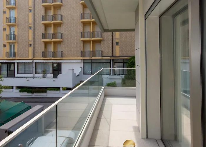 Apartment Sunrise Tower *